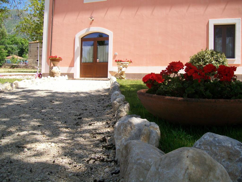Agriturismo La Palazza Sala Consilina Ngoại thất bức ảnh